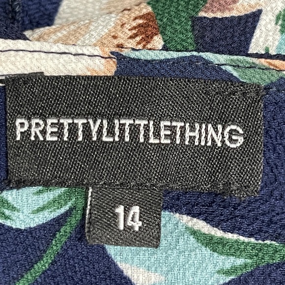 *Pretty Little Thing Women’s Floral Print Wrap Mini Dress Sz 14 - Picture 11 of 13